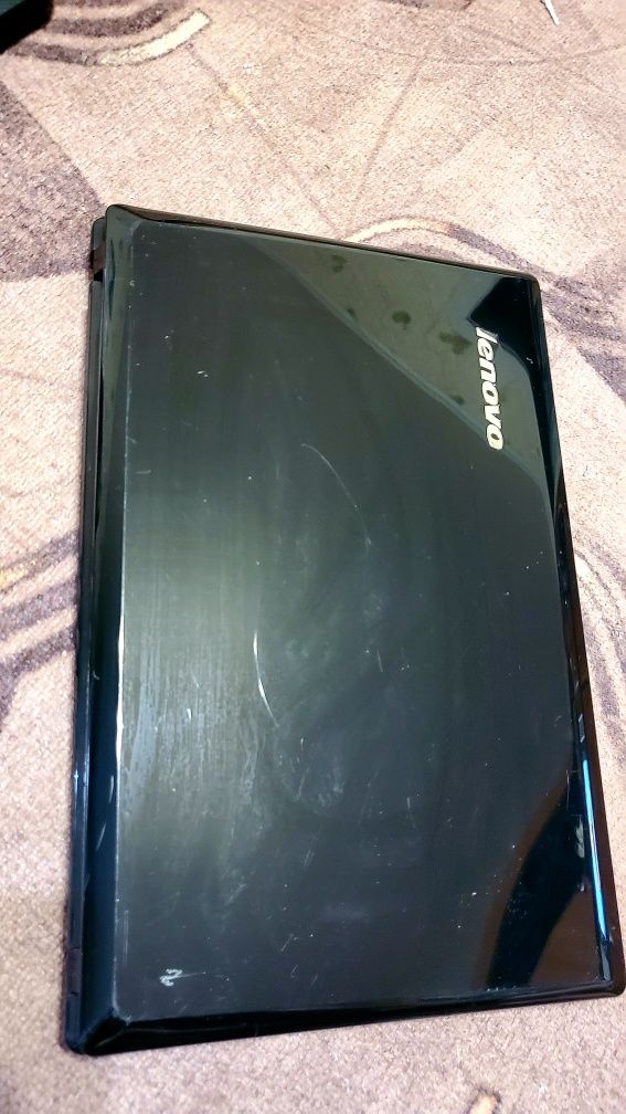 Ноутбук Lenovo состочние отличное