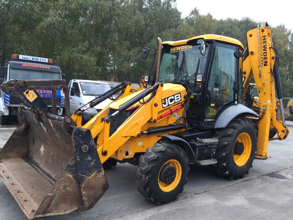 Услуги экскаватор погрузчик JCB 3CX. В Аренд трактор JCB3CX гидромолот