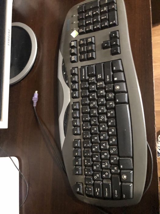 Продам клавиатуру