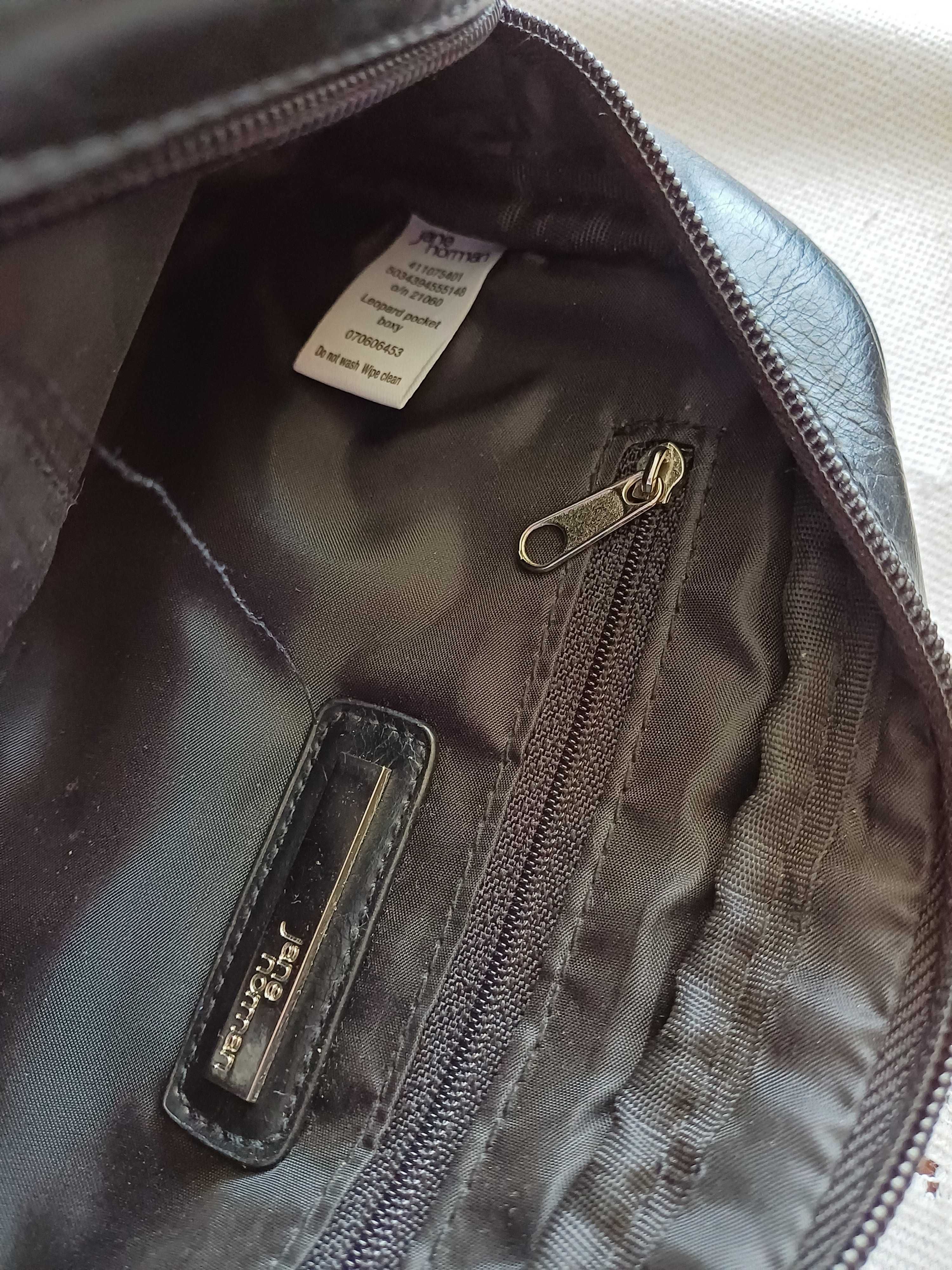 Jeans  kolor niebieski