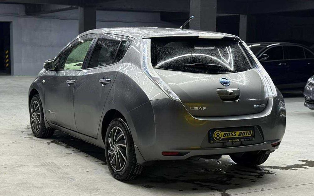 Nissan Leaf 2013