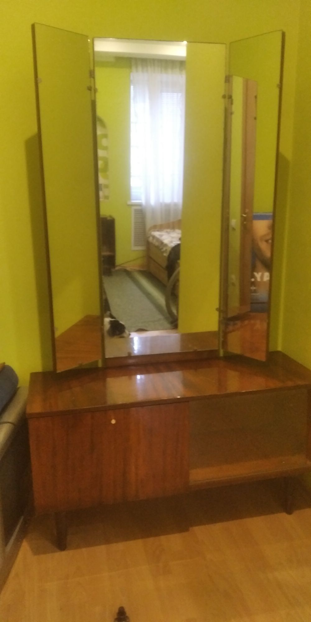 Трюмо тріко ретро продам м. Яготин самовивіз