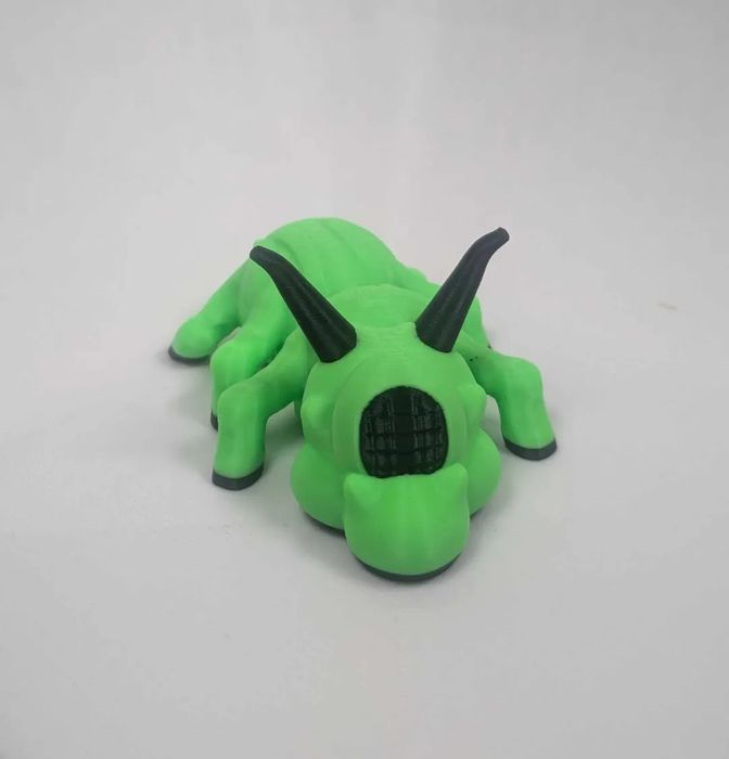 Inseto Espacial Flexível