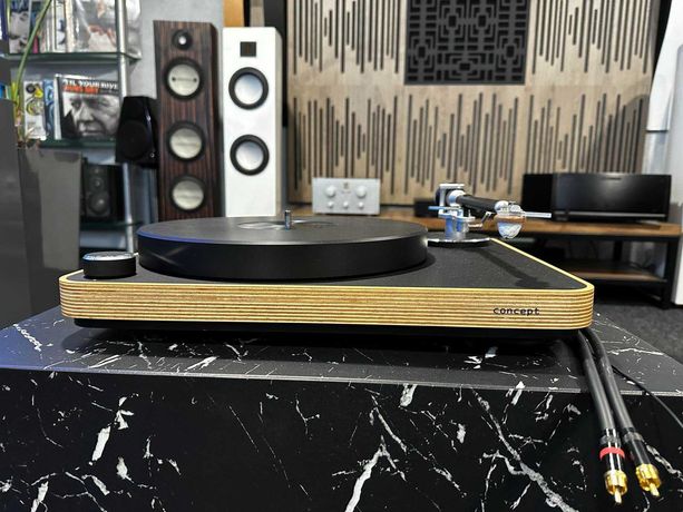 Виниловый проигрыватель Clearaudio Concept Wood + Jico Seto-Hori