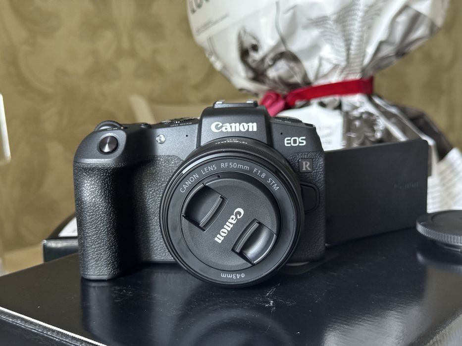 Фотокамера Canon EOS RP body + RF 50mm F1,8