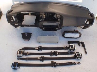 VOLVO V40 DESKA KONSOLA KOKPIT AIRBAG PASY BRĄZOWA