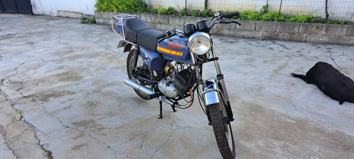 Motorizada Casal K602