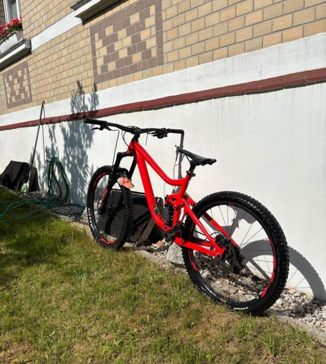 Rower Giant Reign 2 M