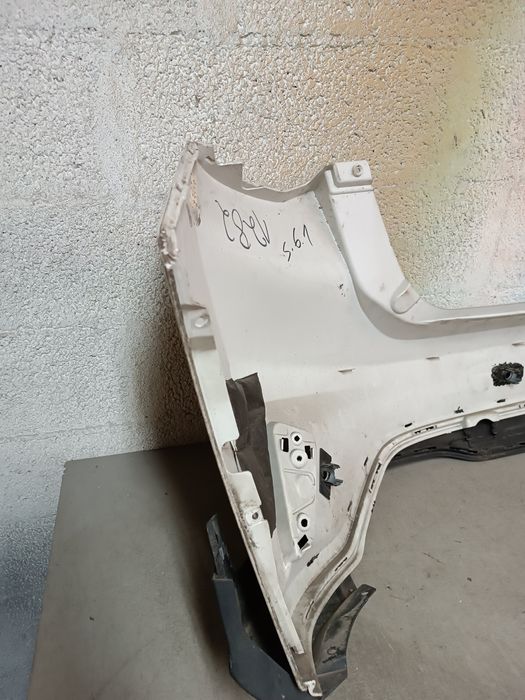 Vendo parachoque de trás Ford focus mk4 ano 2017/19