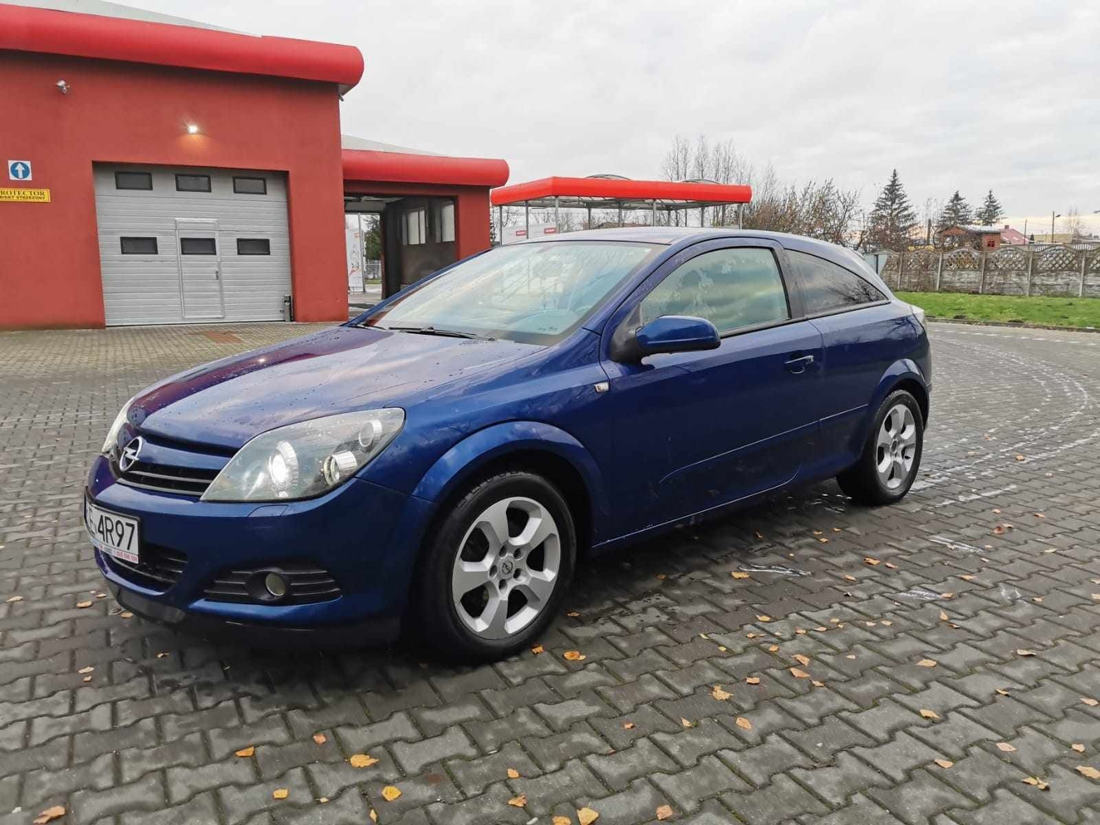 Opel Astra H GTC