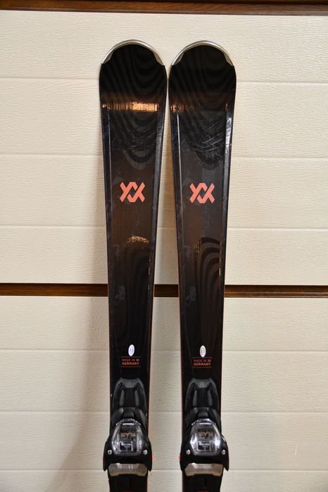 Narty Volkl Flair SC Carbon 148, 2025