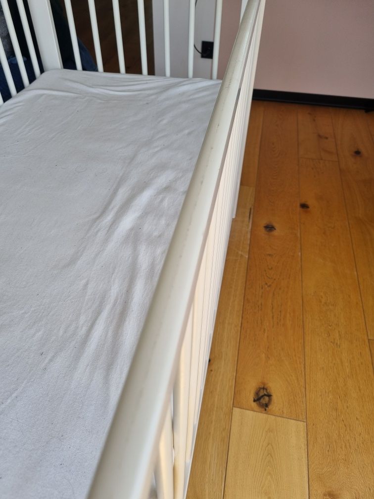 Łóżeczko GULLIVER Ikea 60x120cm białe z materacem