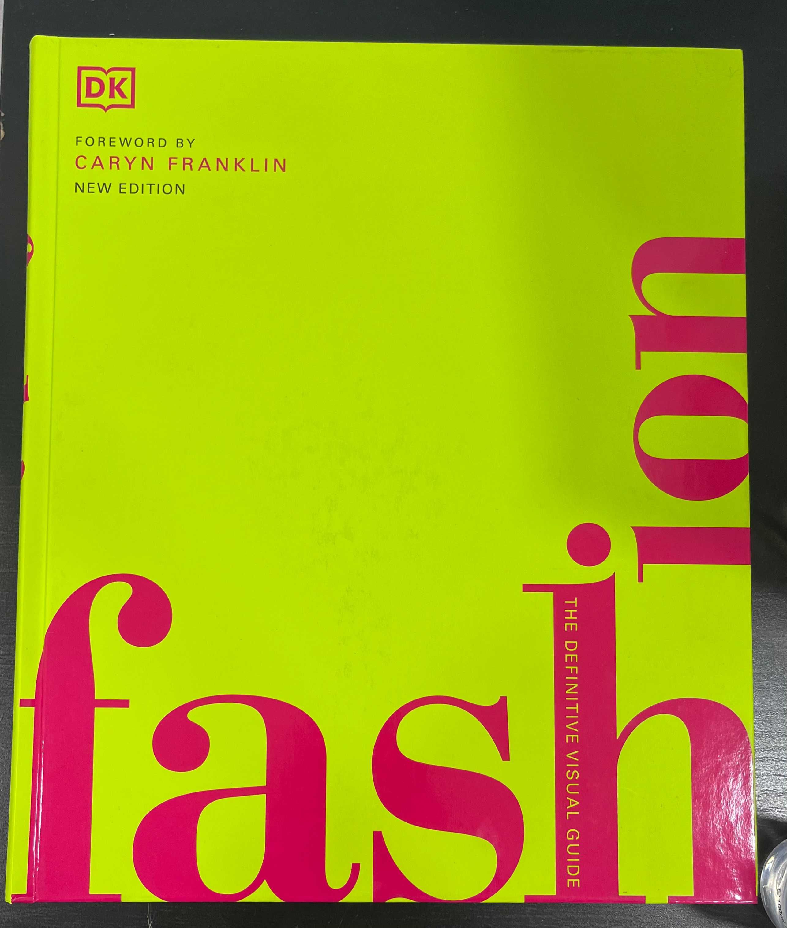 Fashion: The Definitive Visual Guide capa dura