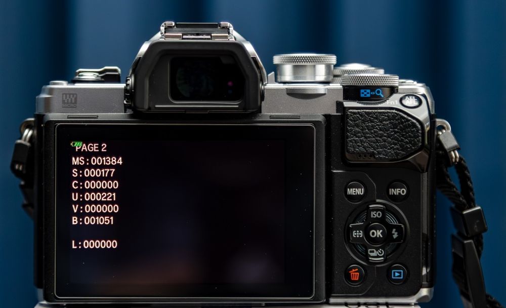 Olympus OMD em-10 mkIIIs+Zuiko 14-150