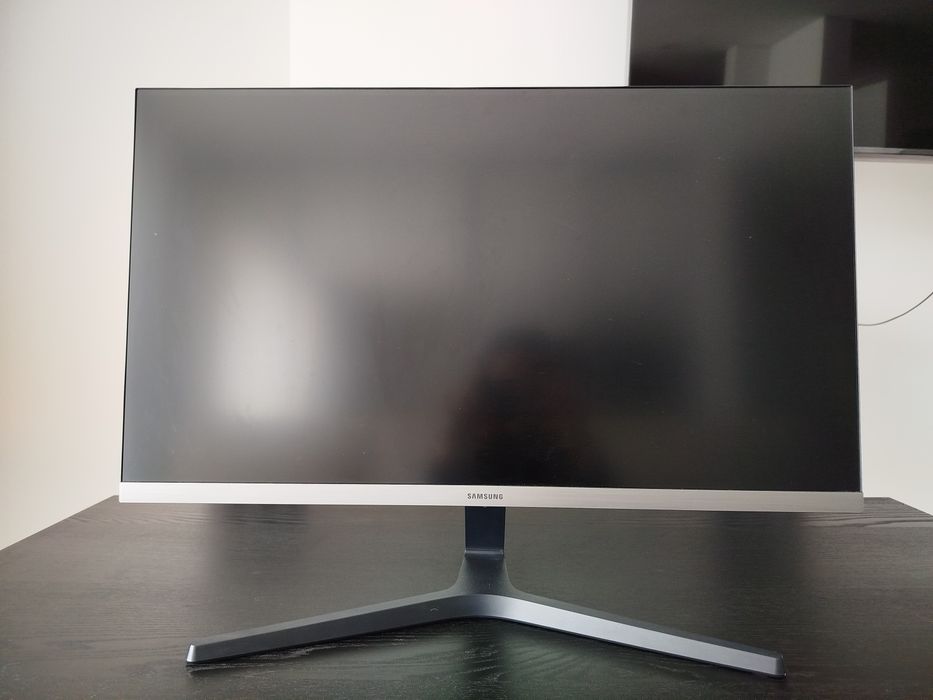 Samsung 28" 4K UHD LCD Monitor