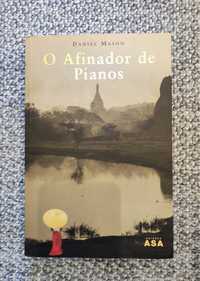 Livro "O Afinador de Pianos", de Daniel Mason.