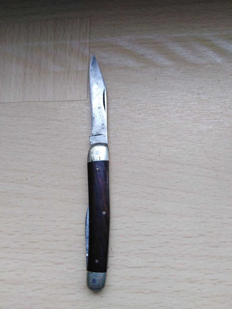 Stary kolekcjonerski nóż scyzoryk