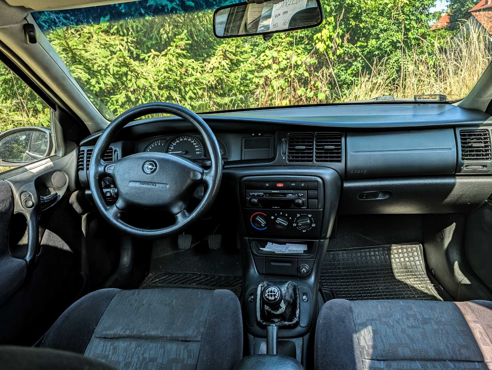 Sprzedam Opel Vectra B, dobry stan - REZERWACJA DO 10.08