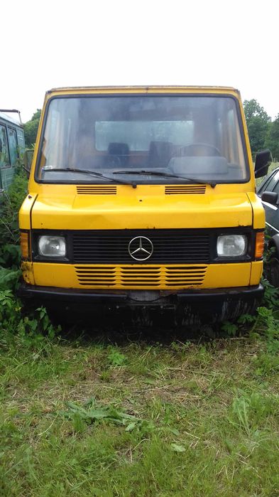 Mercedes 209 D Doka