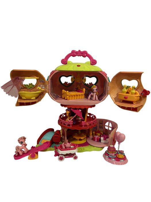 My Little Pony- domek z akcesoriami i figurkami