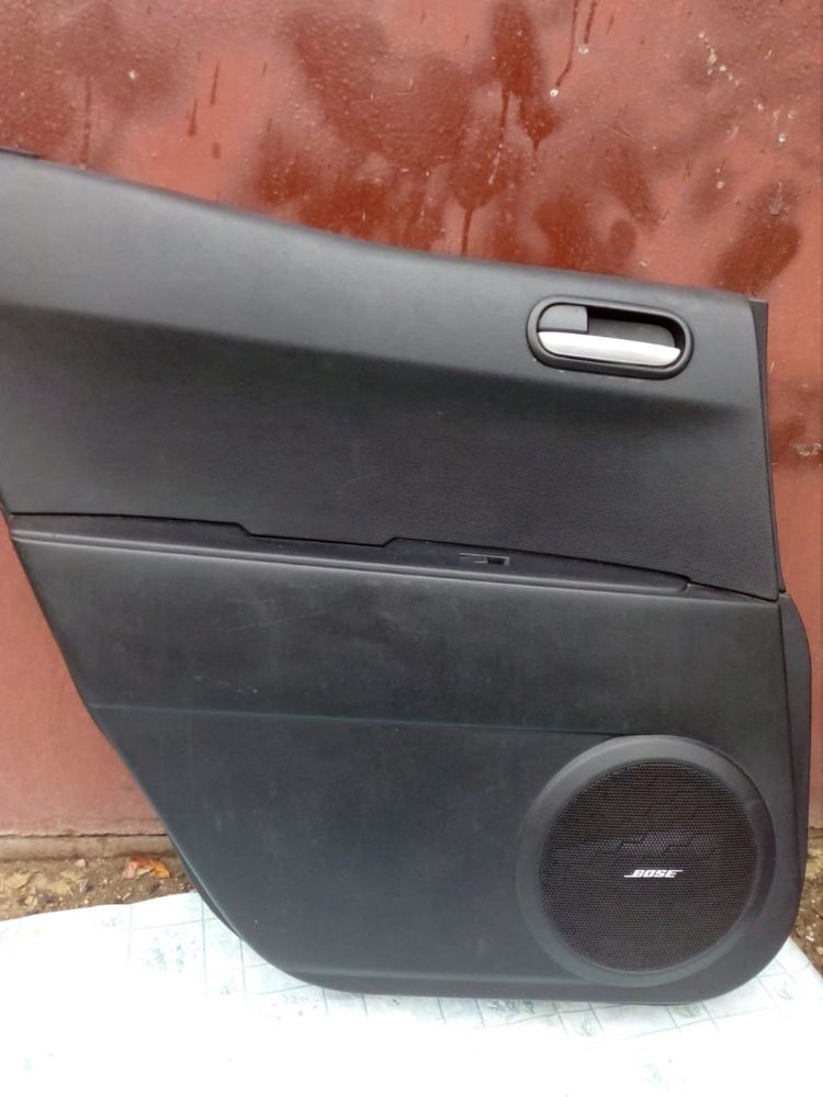 Продам дверные карты mazda cx7