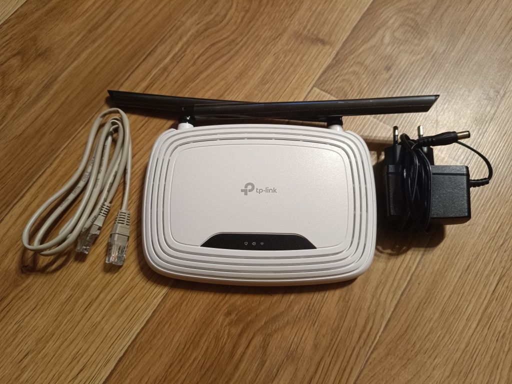 Продам роутер TP-LINK TL-WR841N