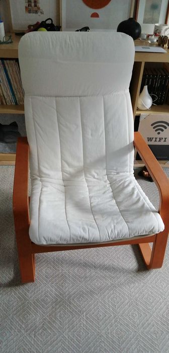 Cadeirão IKEA, em muito bom estado