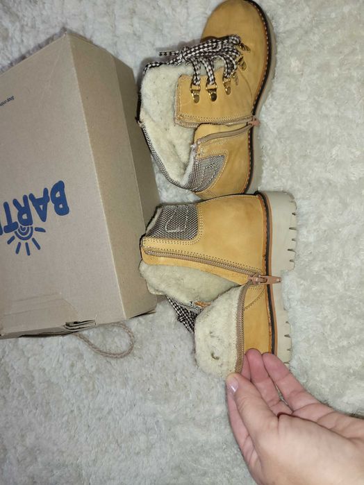 Bartek Trapery śniegowce skóra r 27 ocieplane