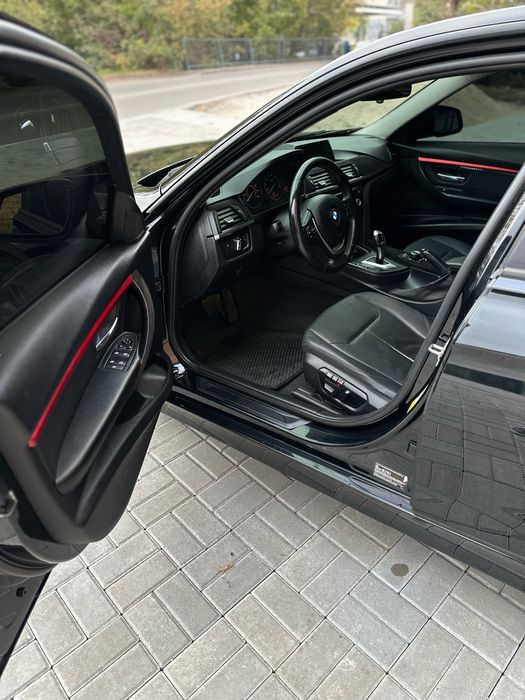 Продам BMW F30 328i торг!