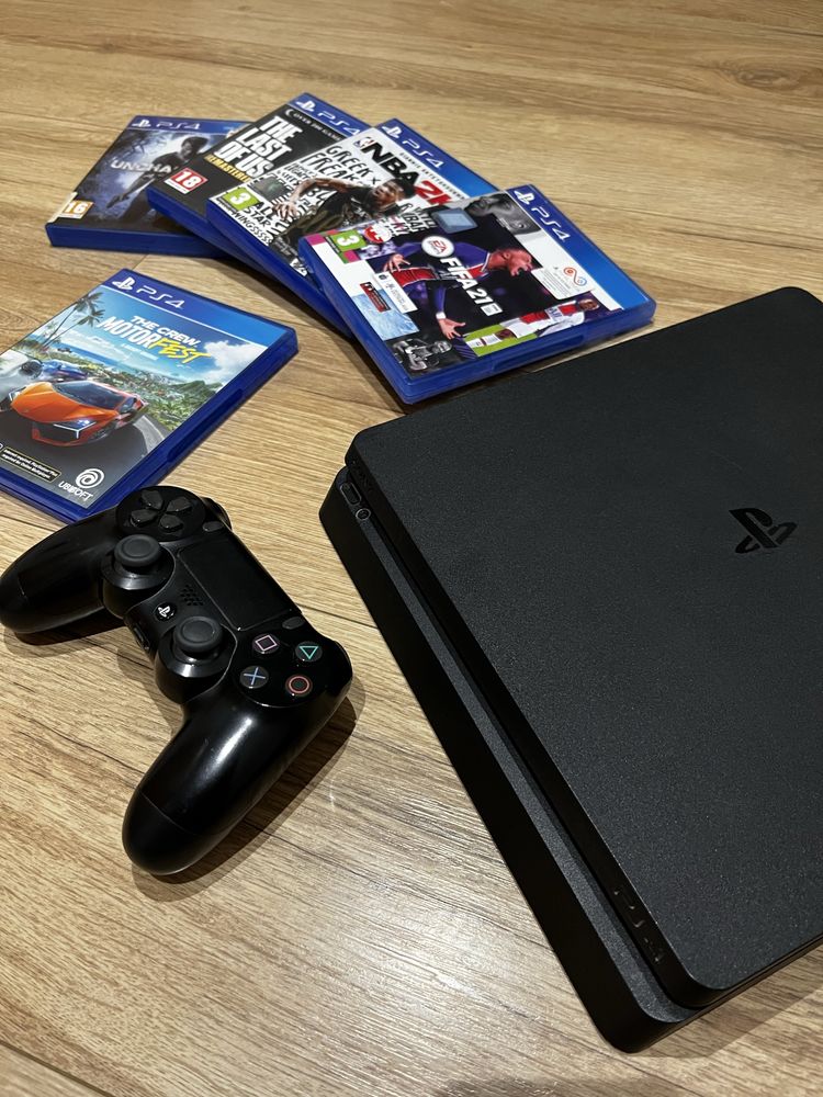 Ps4 500gb + zestaw gier