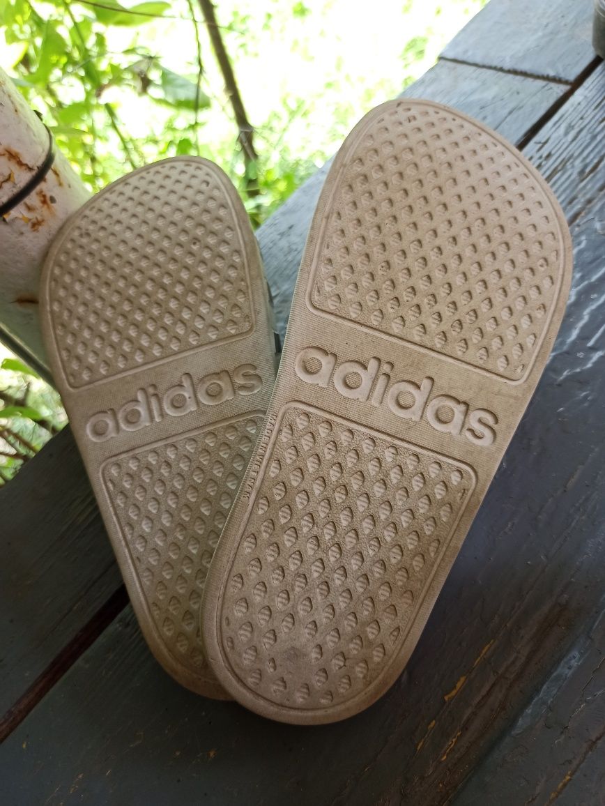 Шлепки adidas тапочки