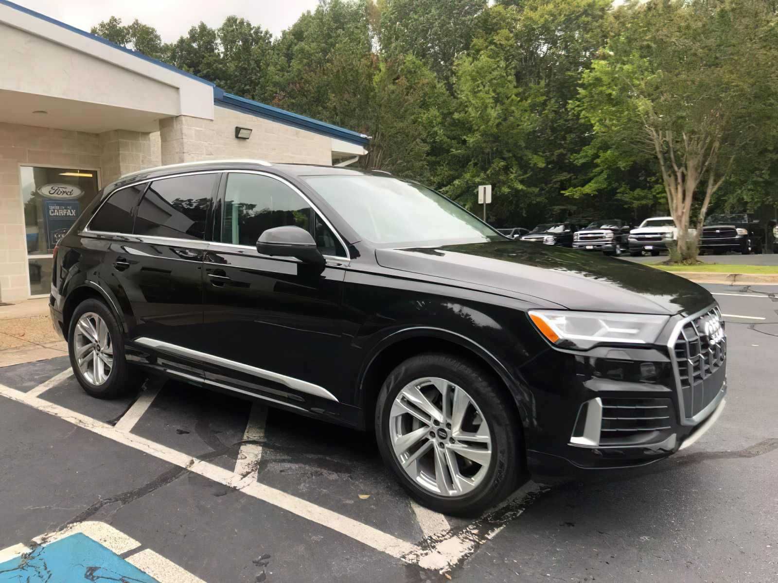 2022 Audi Q7 quattro Premium Plus 55 TFSI