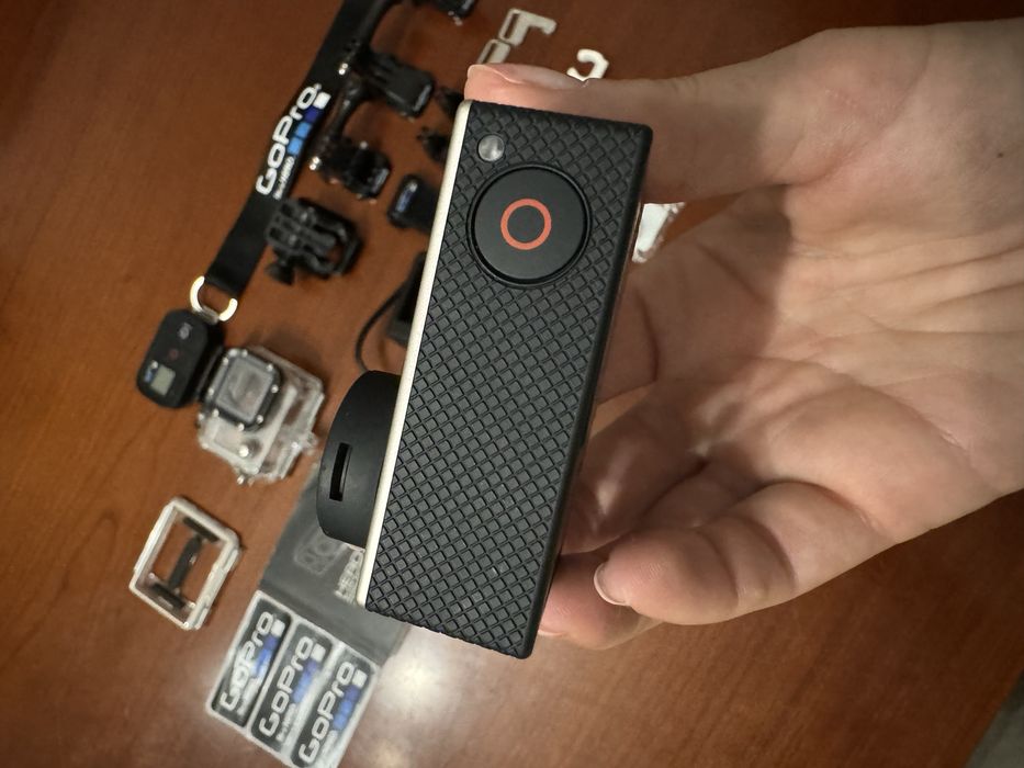 GoPro Hero 3 Silver + acessórios