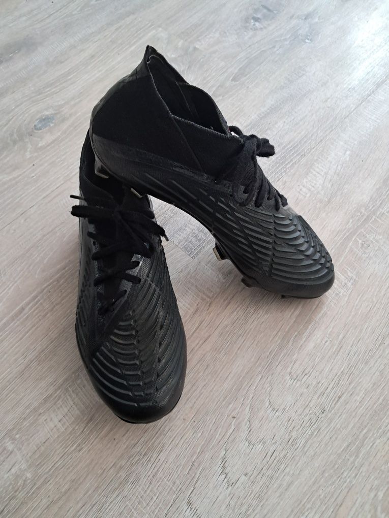 Korki Adidas Predator profesjonalne rozm. 41 1/3