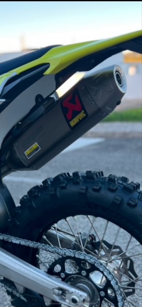 Akrapovic Completo Husqvarna