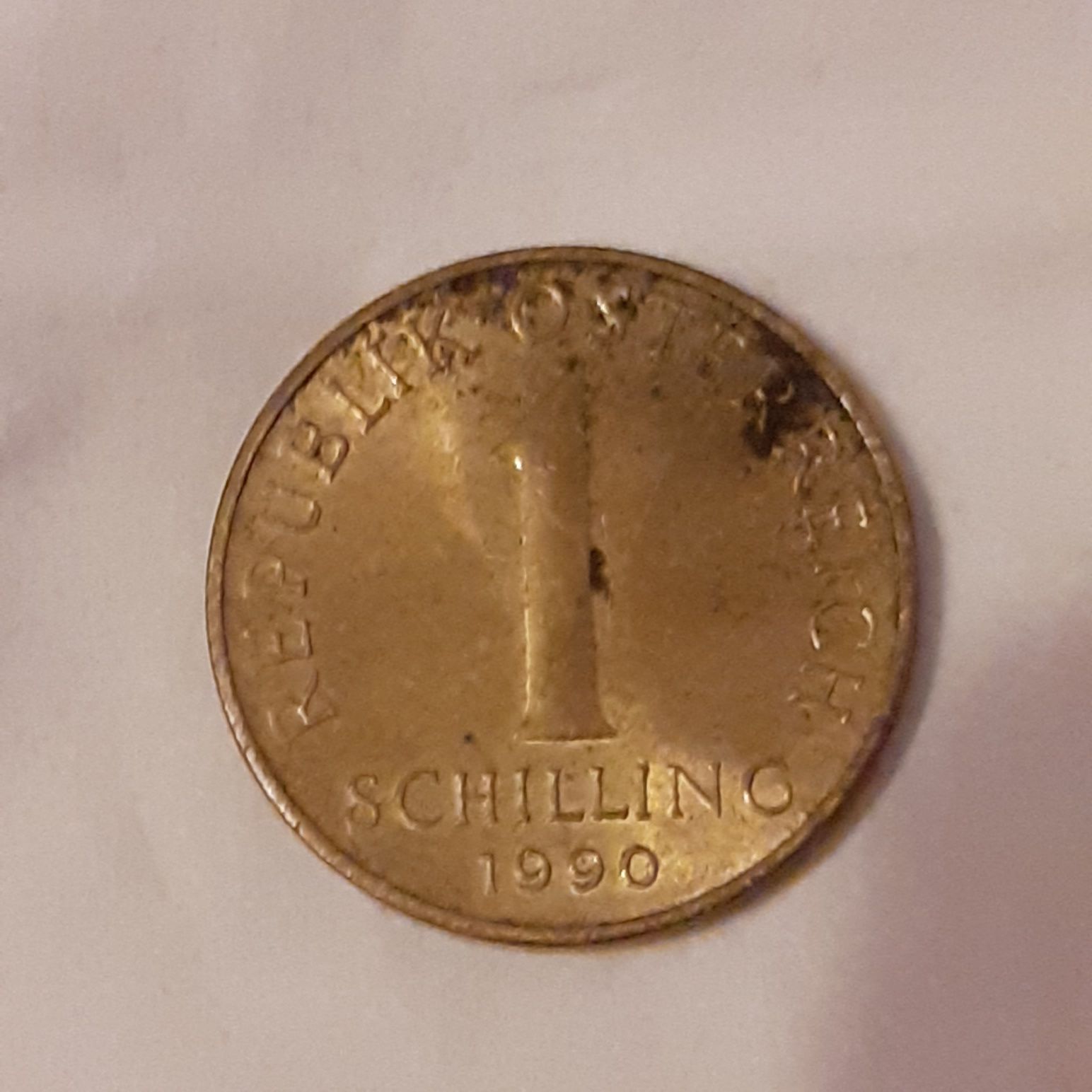 Sprzedam    monetę   roku 1990