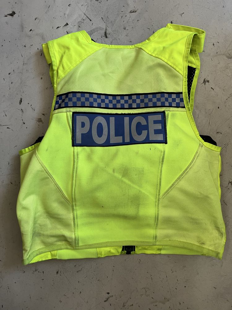 Kamizelka policyjna brytyjskiej policji Hawk odblaskowa taktyczna