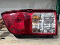 Задні стопи стоп фара фонарь navara D40 NISSAN Pathfinder R51 нисан
