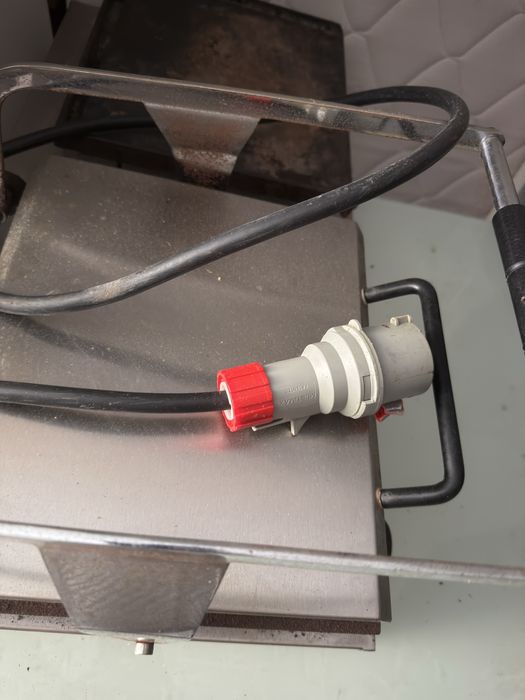 Torradeira e prensa chapa profissinal