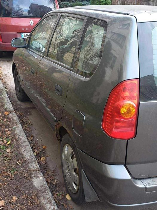 Mitsubishi Space star 1.6 бензи