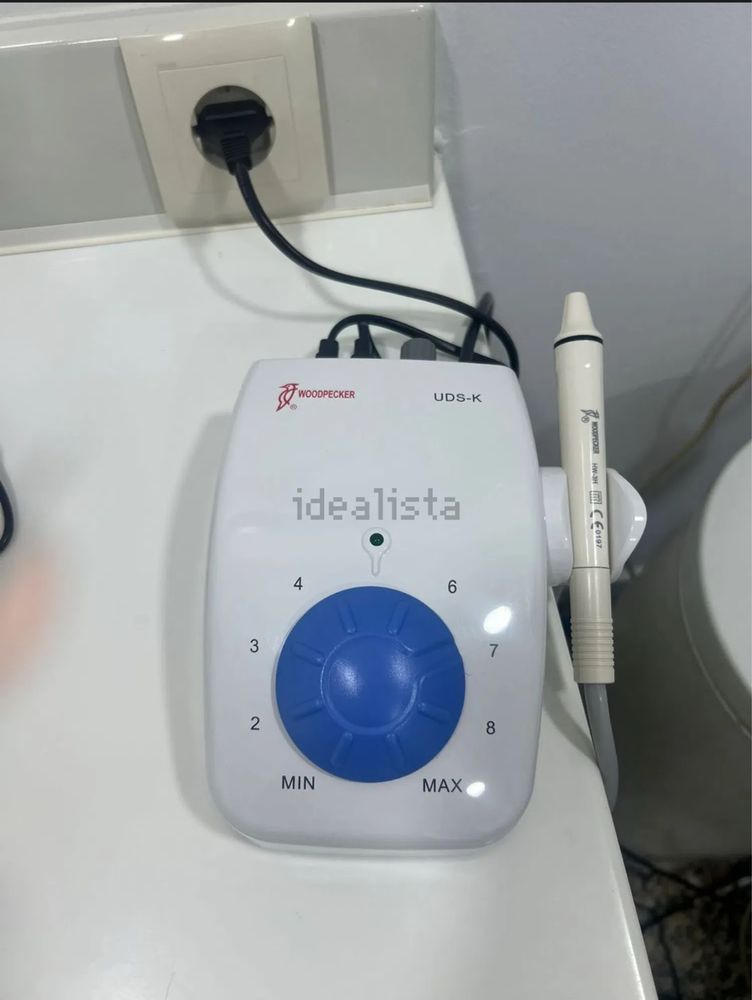 Clinica dentaria Trespasse com renda 735€ AV. ALMIRANTE REIS