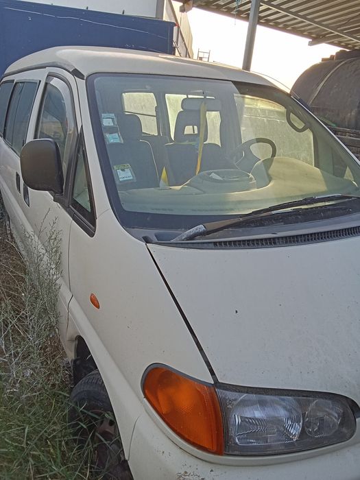 Vendo Mitsubishi L 400