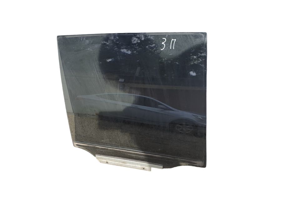 Стекло двери задней правой Toyota 4Runner 2002-2009 разборка