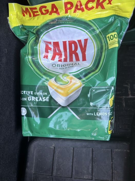 Fairy do zmywarki 100 sztuk nowe