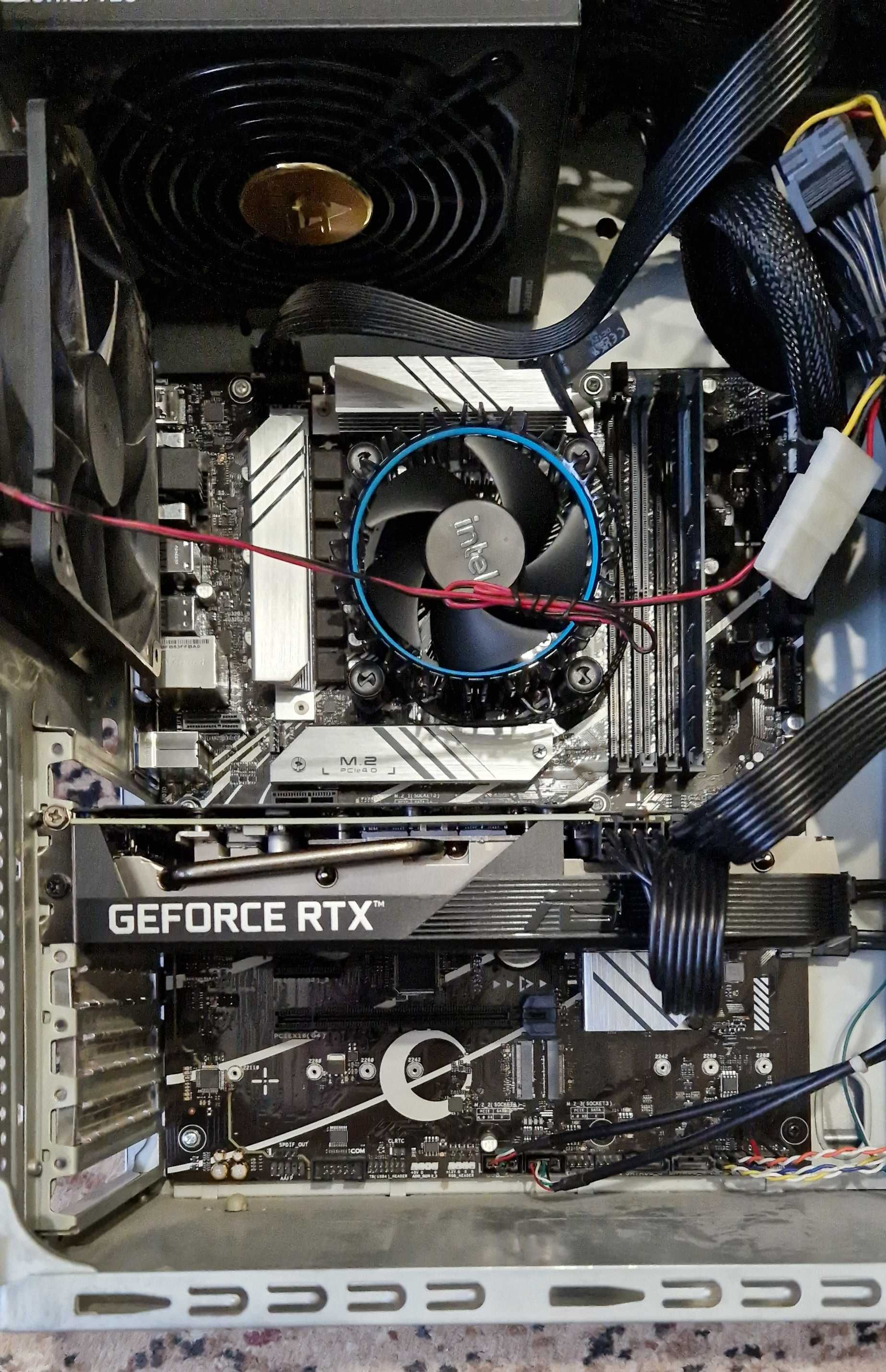 ASUS RTX 3060 Ti OC 8GB GDD R6X  новая на гарантии 3 года.