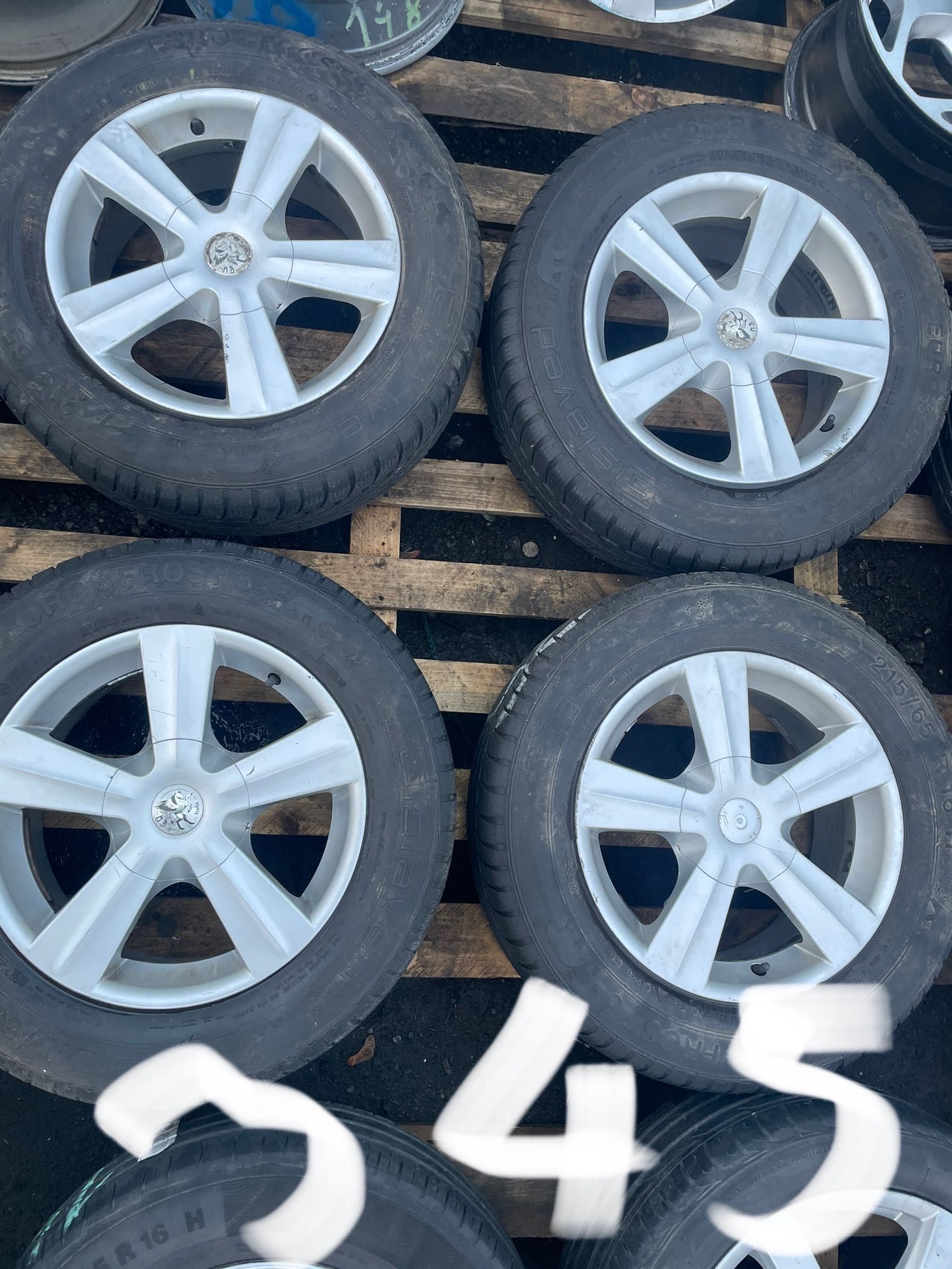 Felgi aluminiowe ORYGI HONDA CRV 16 5x114,3 Opony ZIMOWE 215/65R16