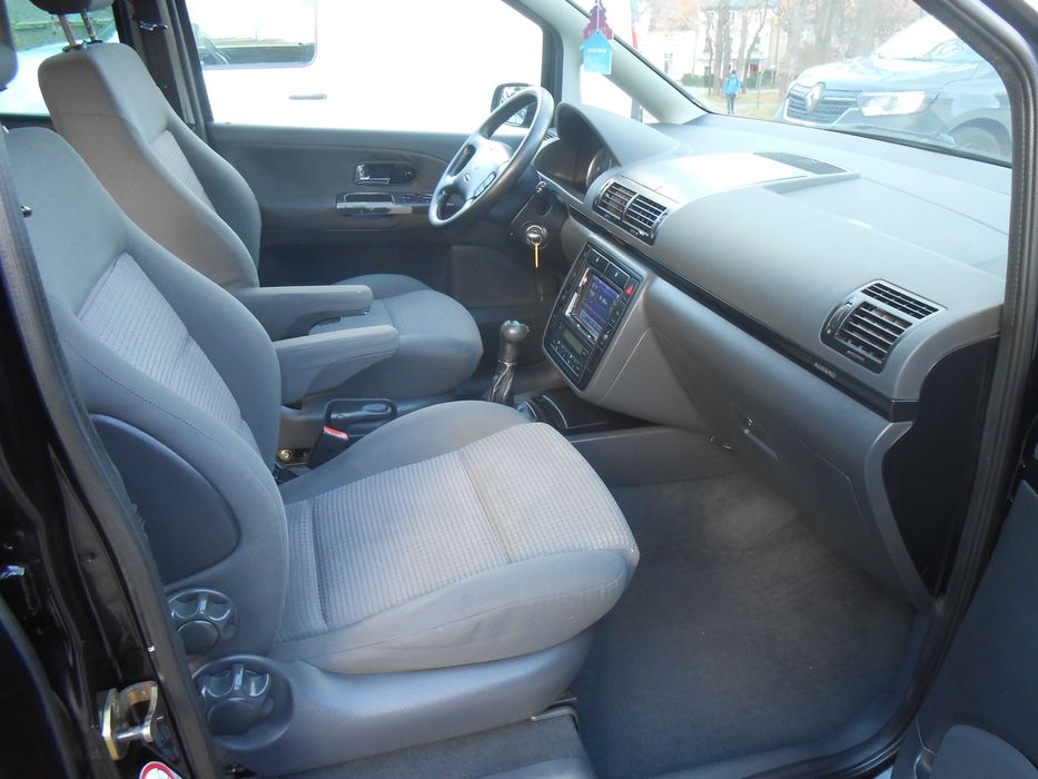 VW SHARAN 1.9Tdi 130KM Zarejestrowany Klimatronic 7-osobowy 6-biegowy