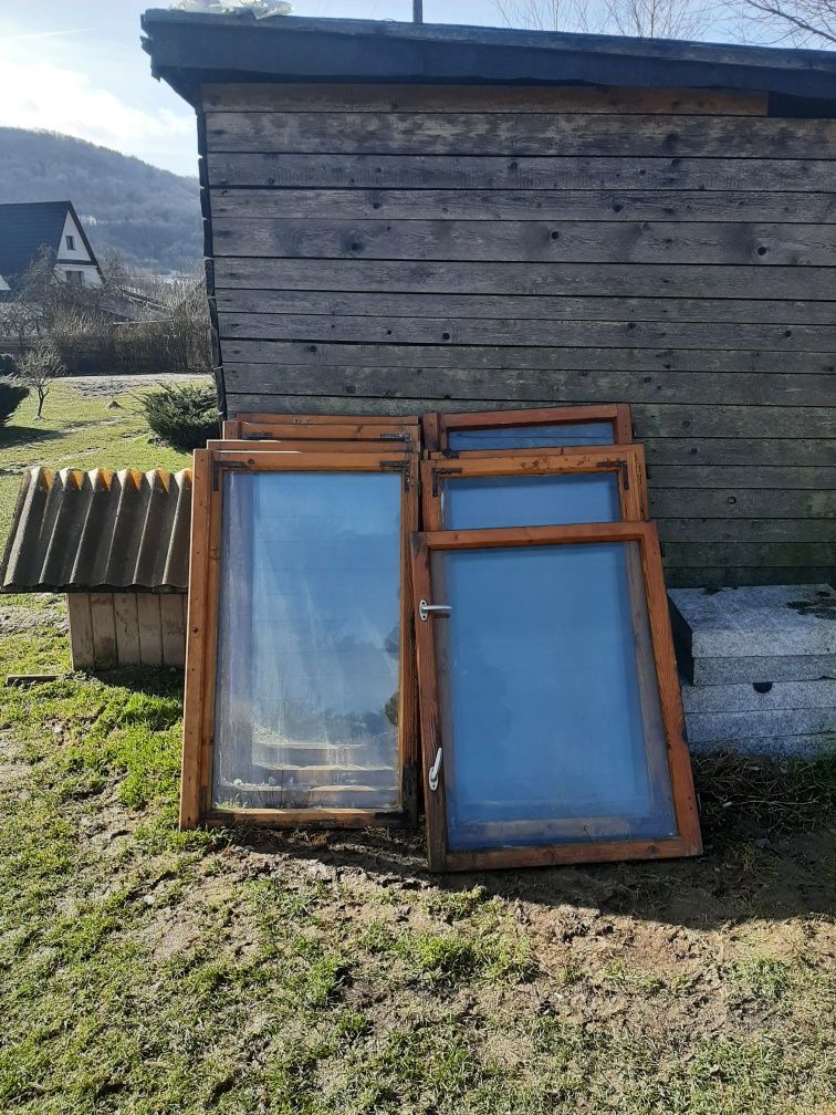 Drewniane okna z demontażu