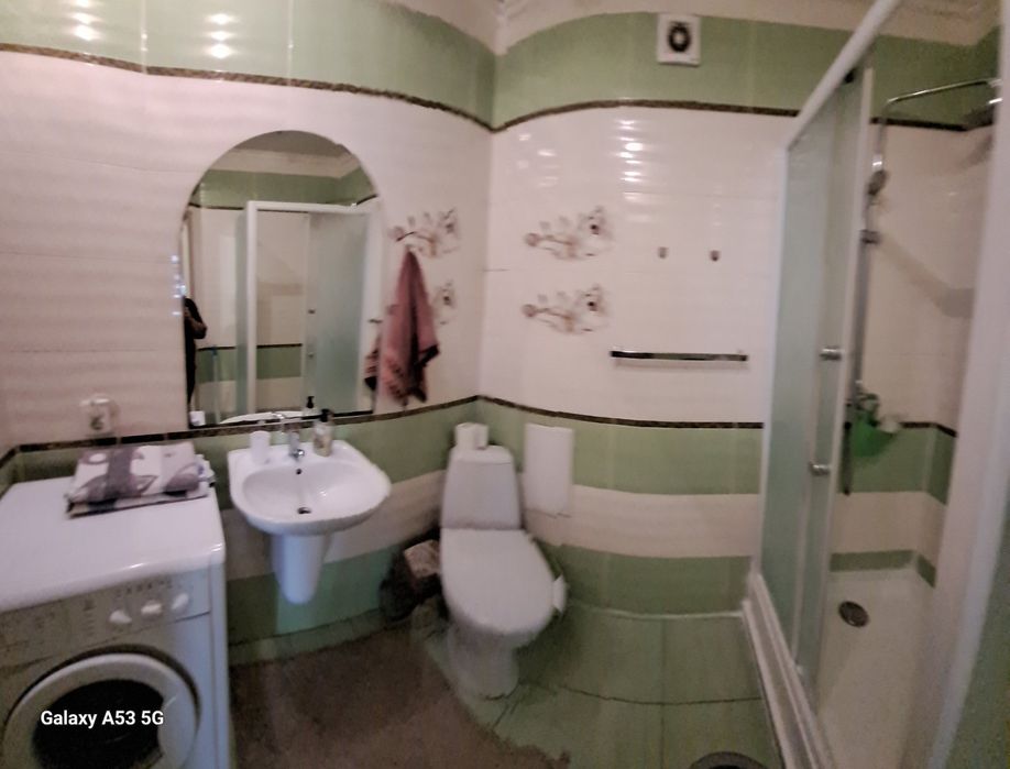 Київська. Замостя. Набережний Квартал  подобово погодинно