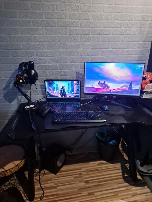 Biurko gamingowe